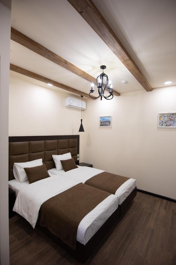 Boutique Living Hotel エレバン エクステリア 写真